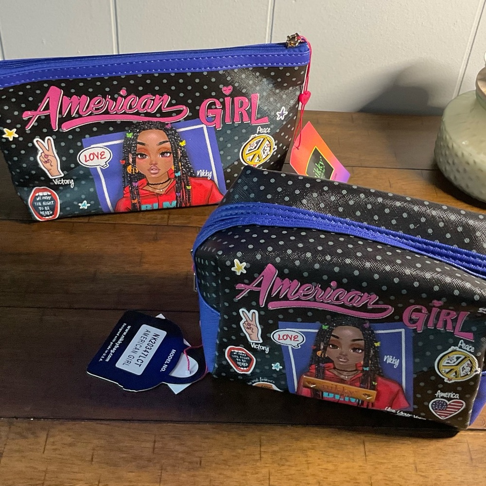 Nikki lee set of 2 Cosmetic Pouch